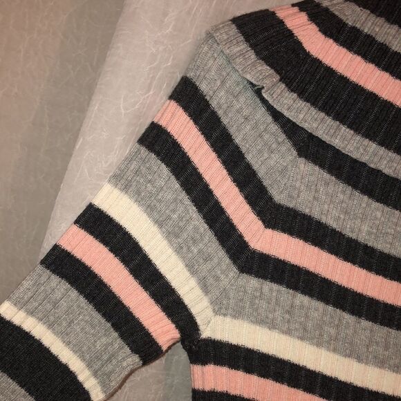 Motherhood Mat S Gray Pink White Horizontal Striped Ribbed Knit Dress - Picture 10 of 11